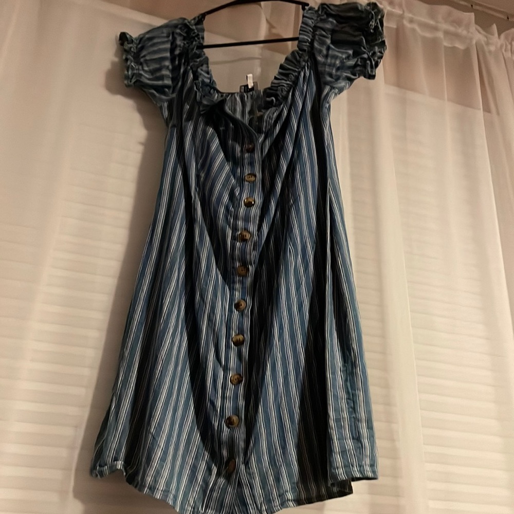 Size large, blue and white dress, buttons all the way down the dress